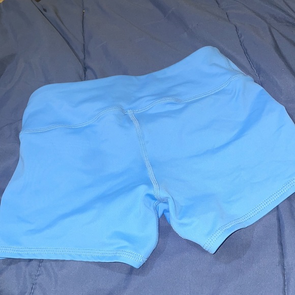 Spandex - Picture 2 of 2